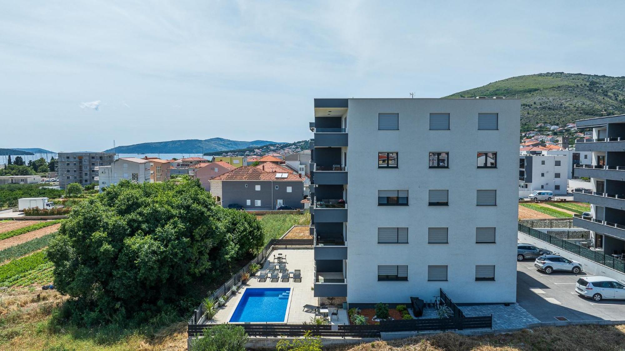 Relax Trogir Apartment Bagian luar foto
