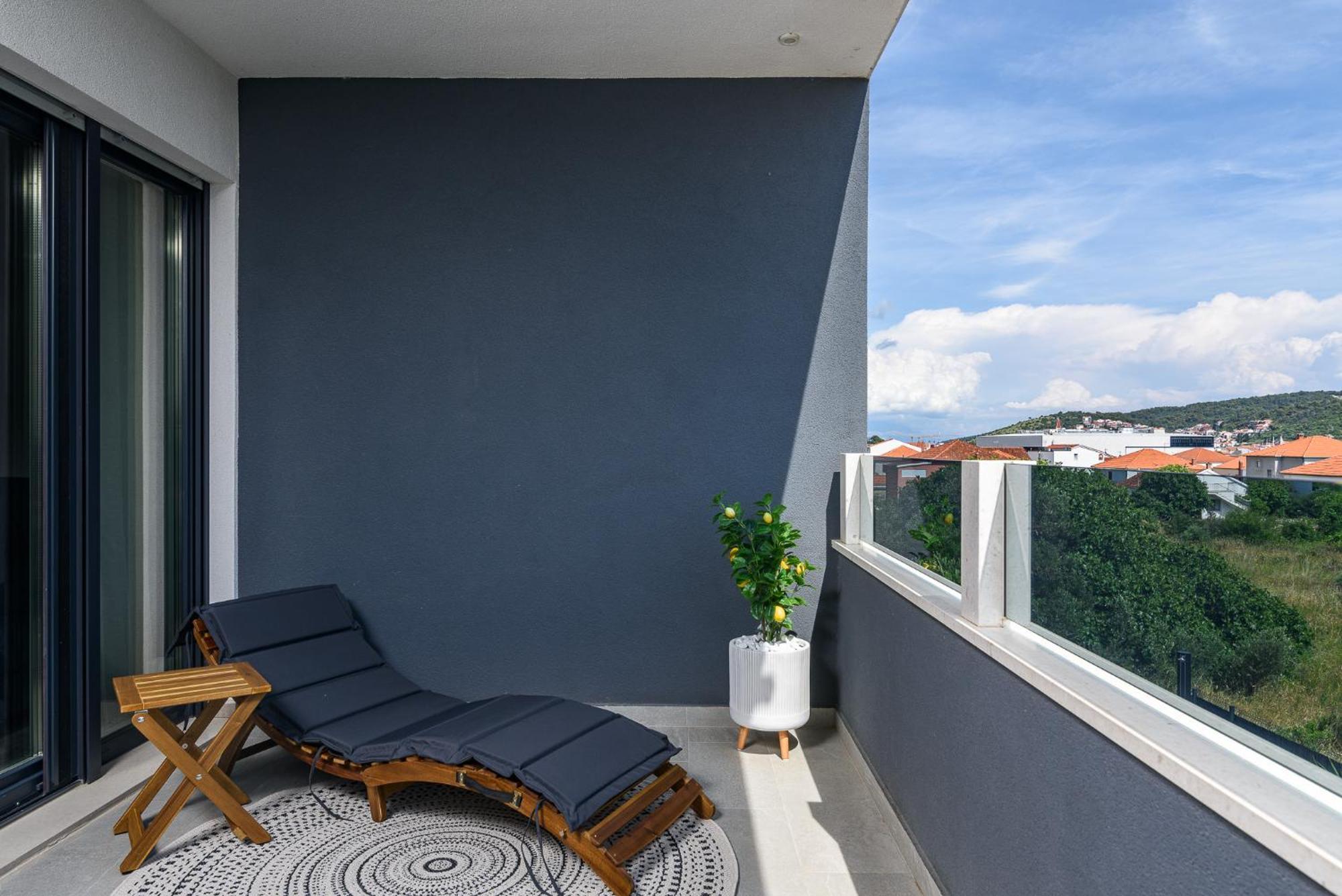 Relax Trogir Apartment Bagian luar foto
